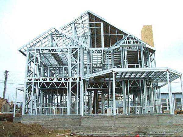 重庆钢结构建筑的腐蚀问题应该如何预防